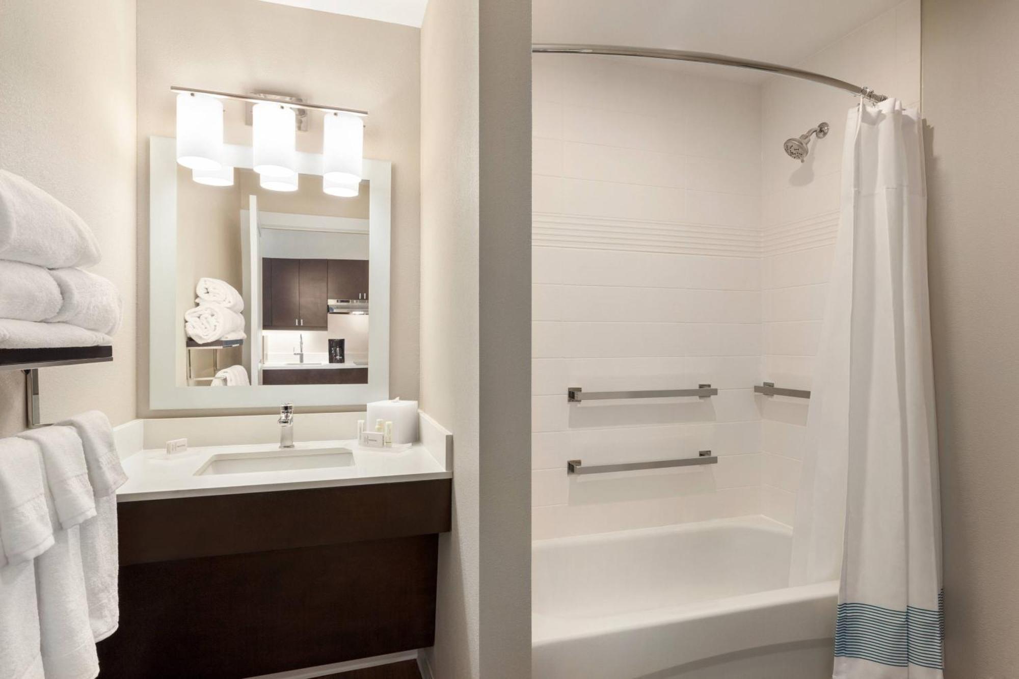 Hotel Towneplace By Marriott Memphis 3*